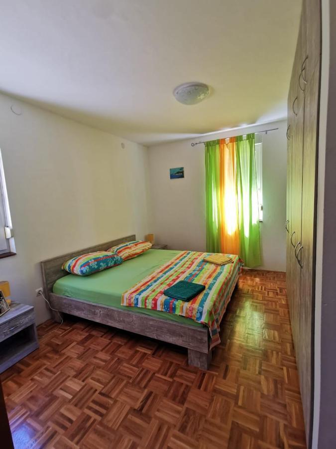 Apartament Omišalj Eksteriør billede